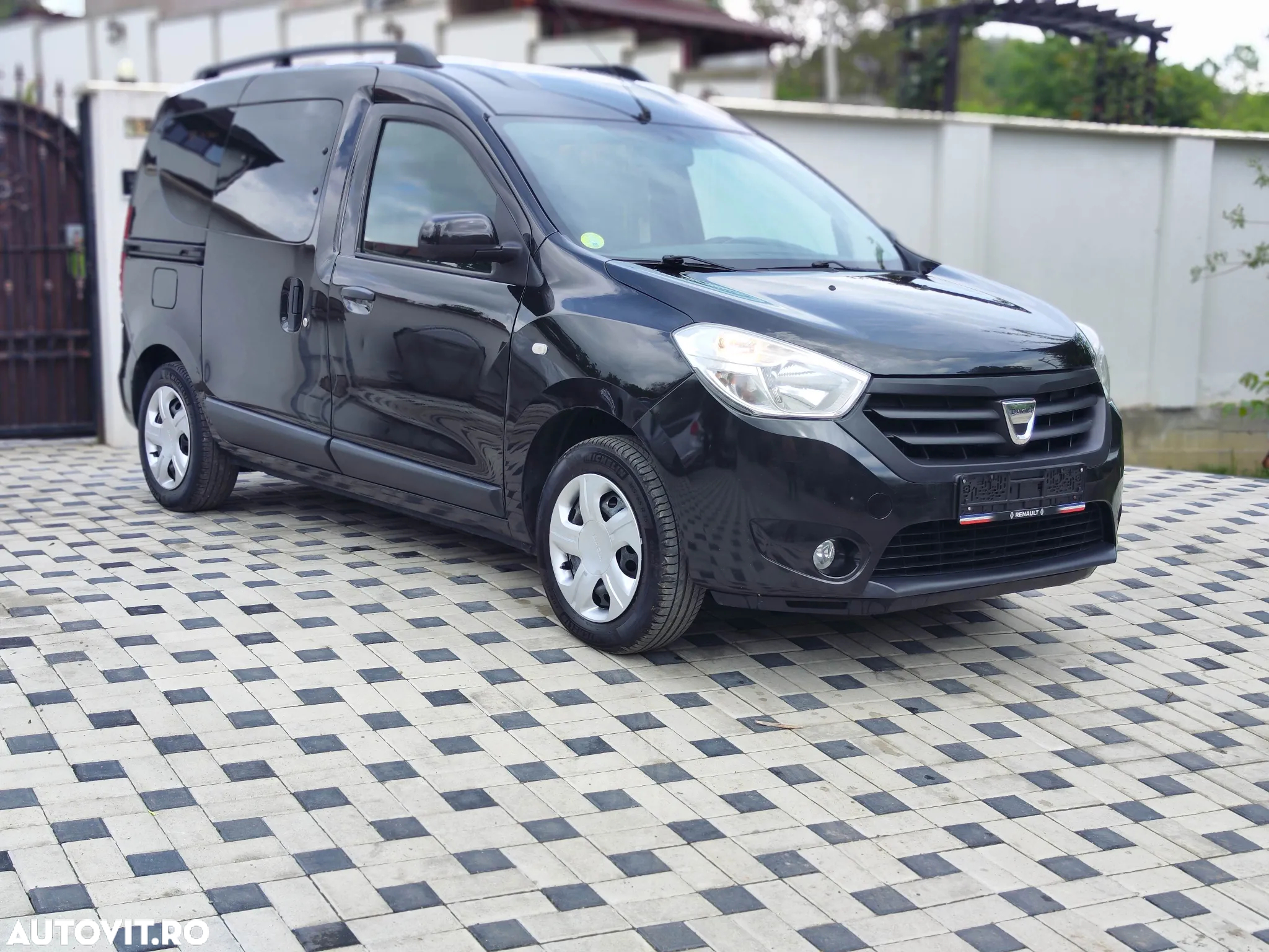 Dacia Dokker 1.5 dCi 90 CP Laureate - 17