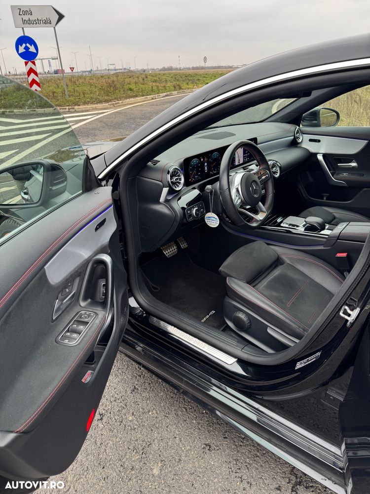 Mercedes-Benz CLA - 31