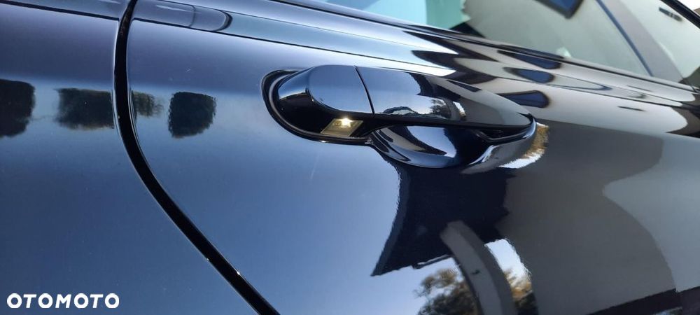 BMW 3GT - 25