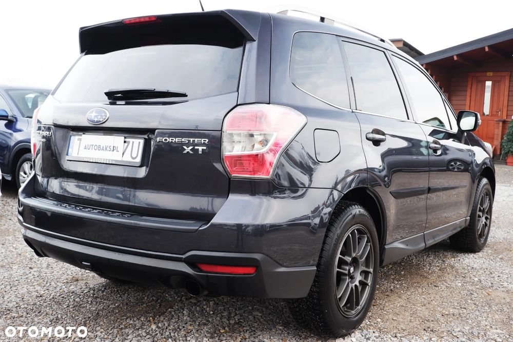 Subaru Forester 2.0XT Platinum Lineartronic - 33