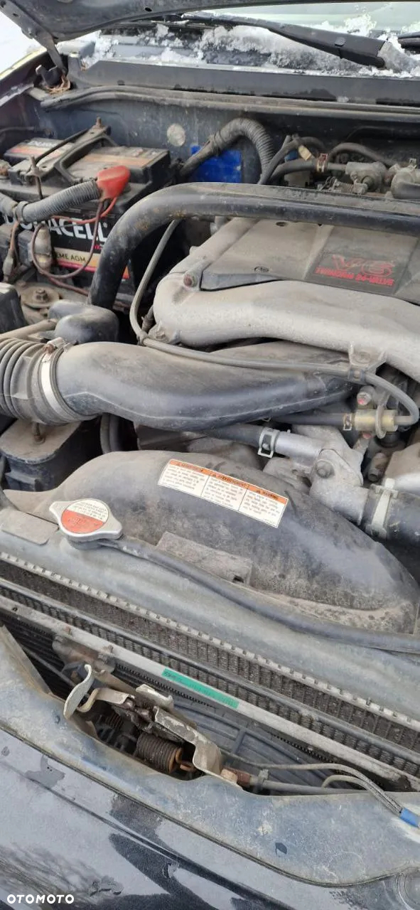Suzuki Grand Vitara 2.5 V6 - 10