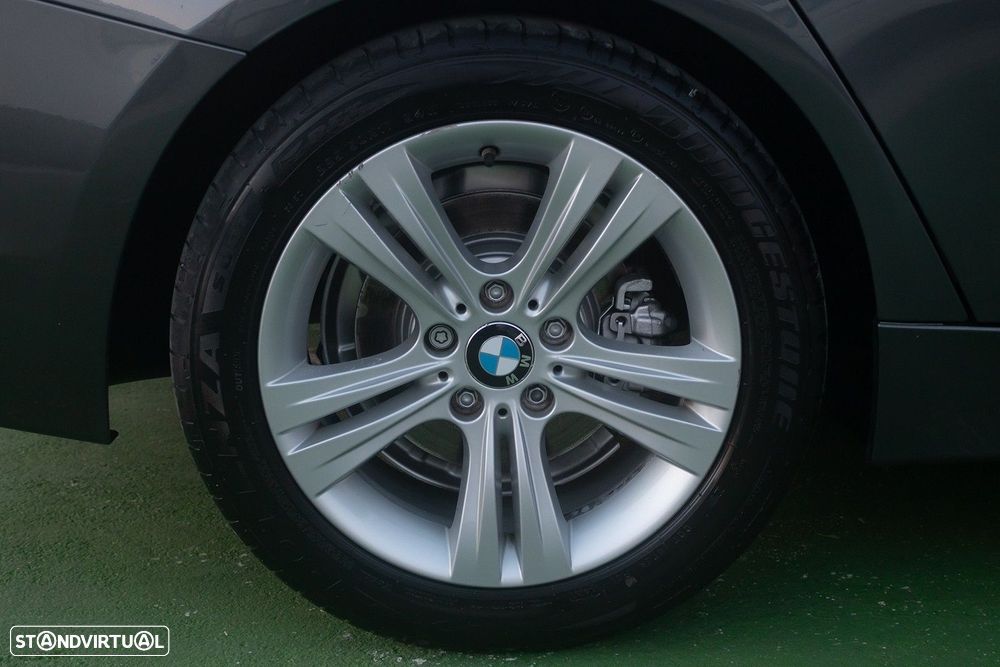 BMW 318 - 8