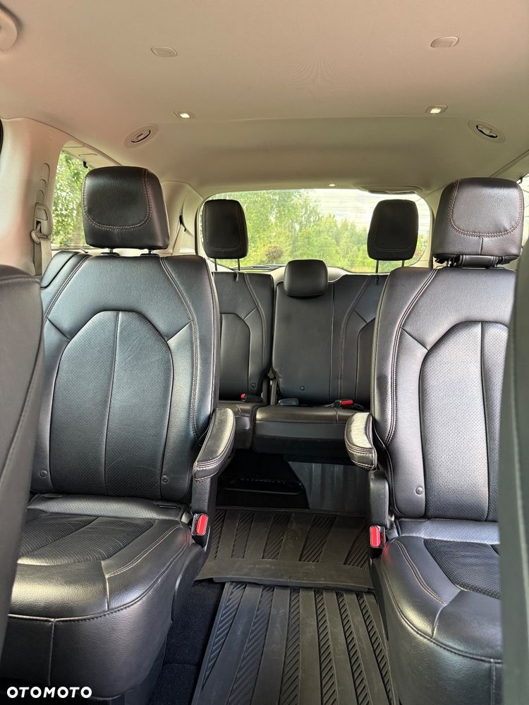 Chrysler Pacifica - 30