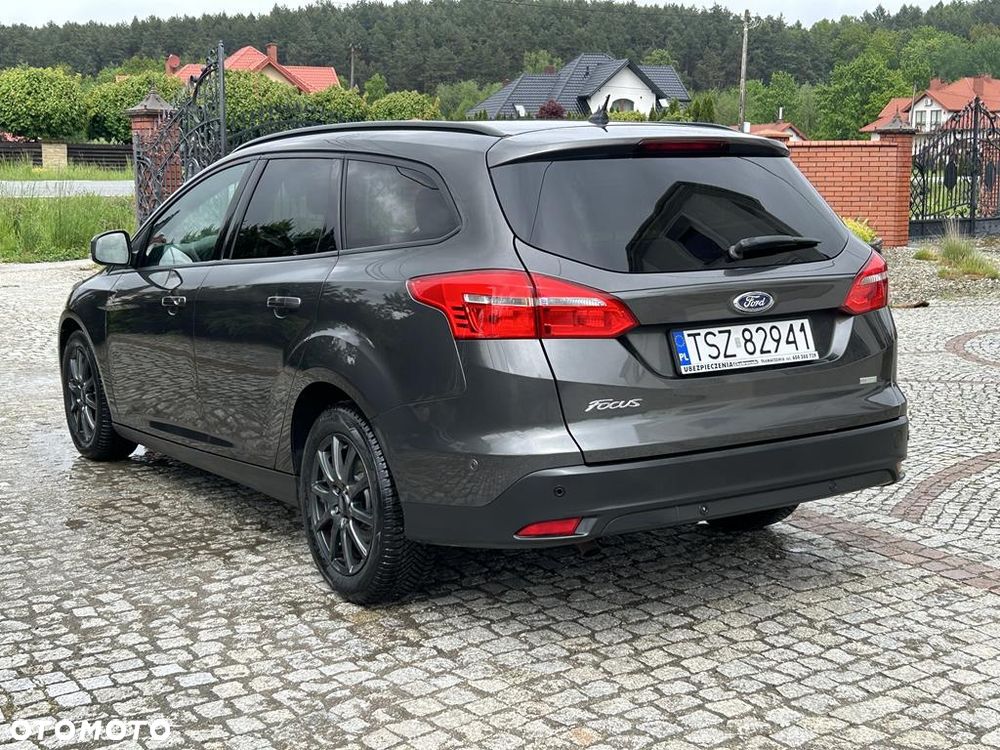 Ford Focus - 14