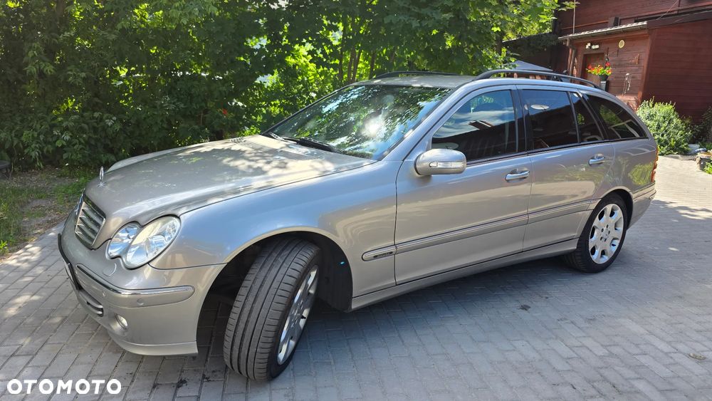 Mercedes-Benz Klasa C 320 CDI 7G-TRONIC Elegance - 2