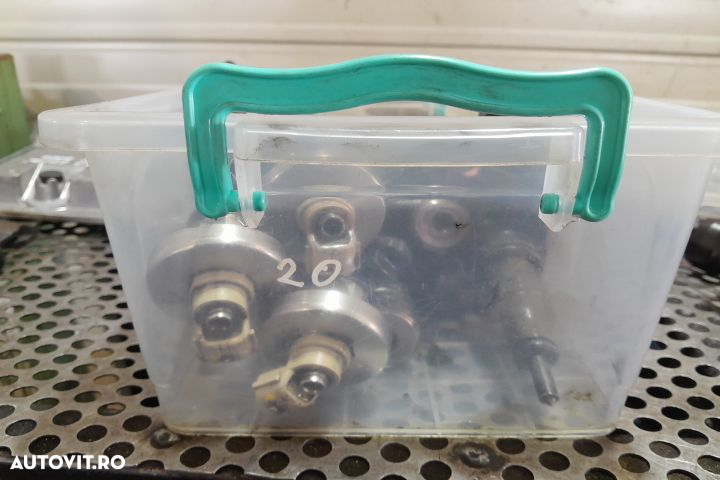 SET INJECTOARE 038130073BJ Audi A4 B7 [2004 - 2008] Avant wagon 5-usi - 3