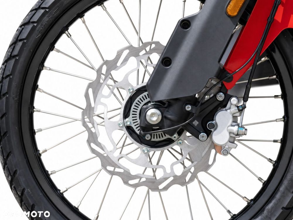 QJMOTOR SRT 125DX - 7