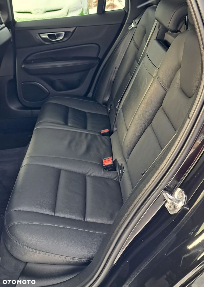 Volvo V60 D4 AWD Geartronic Momentum - 15