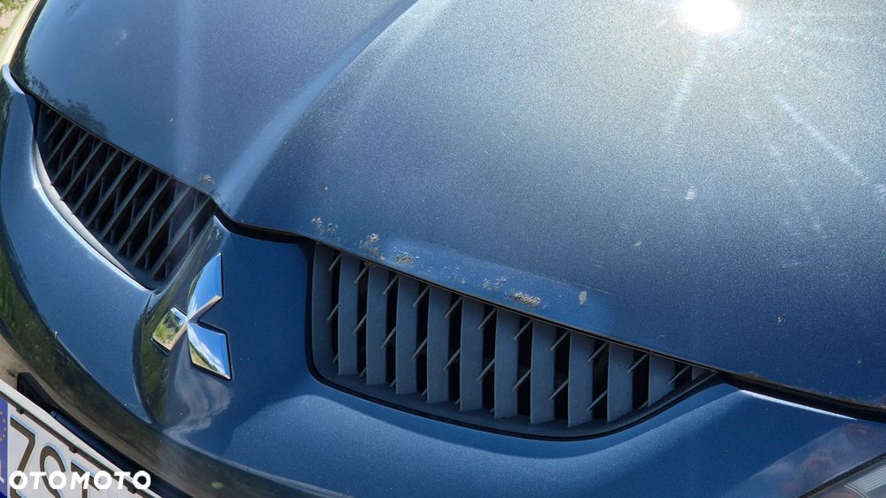 Mitsubishi Grandis 2008 photo 4