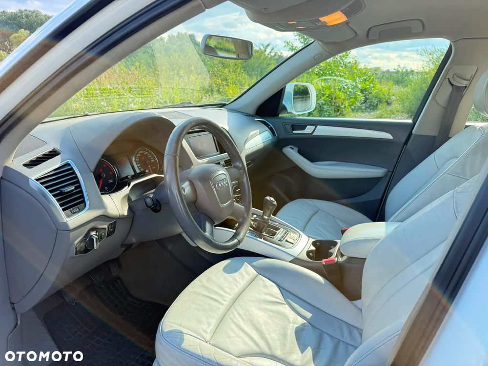 Audi Q5 2.0 TDI Quattro - 9