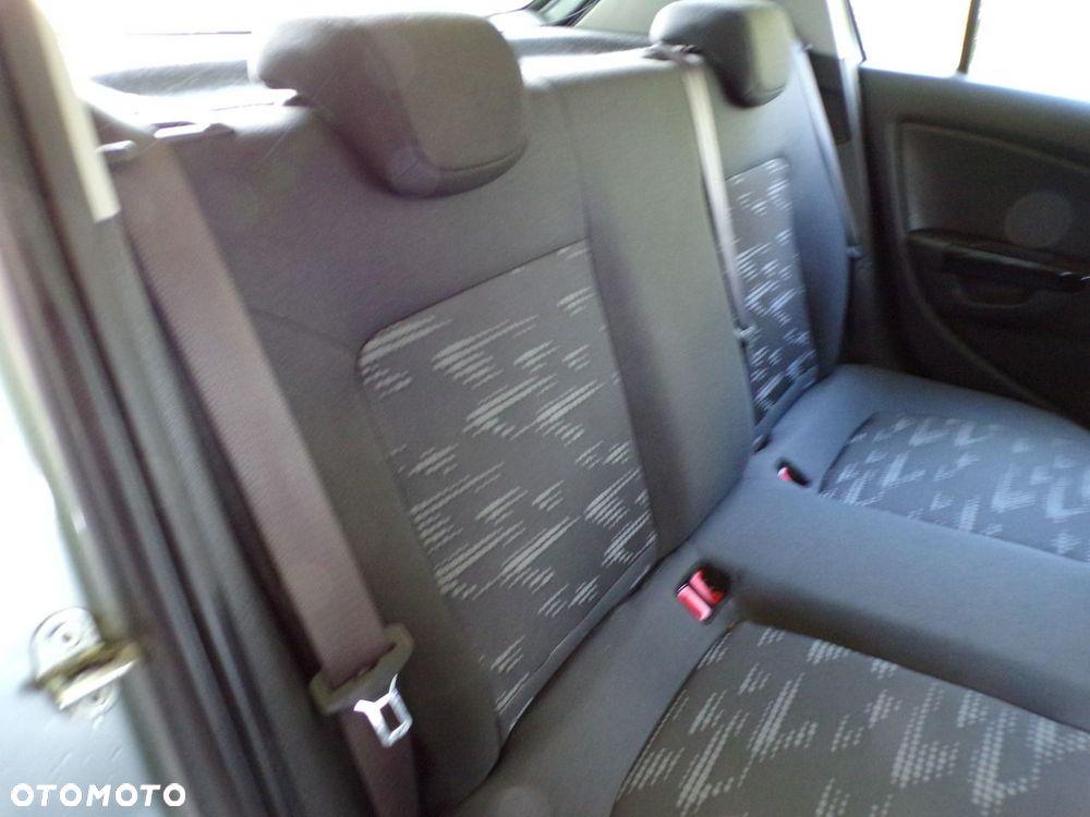 Opel Corsa - 24