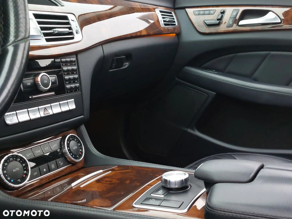 Mercedes-Benz CLS 350 CDI BlueEff - 17