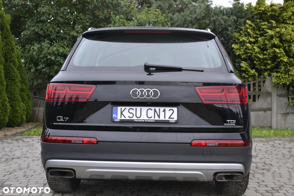 Audi Q7 - 17