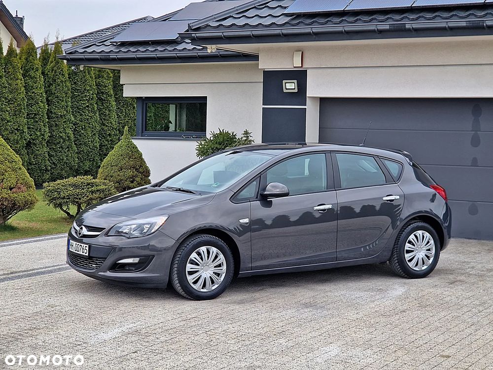 Opel Astra 1.4 150 Jahre - 1