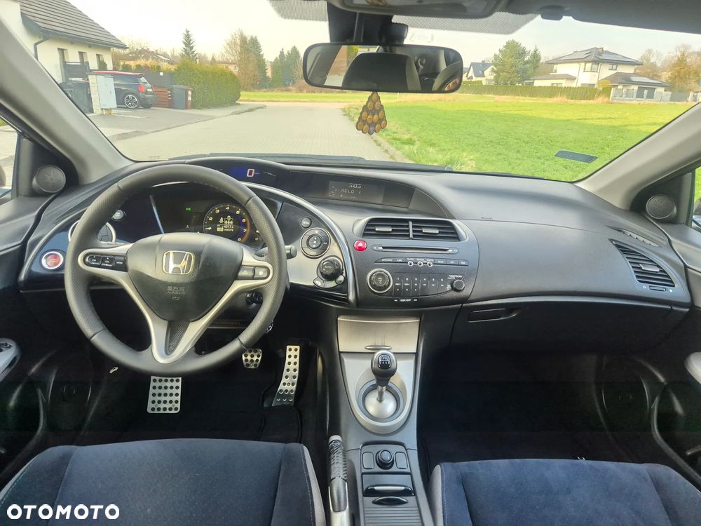 Honda Civic 1.4i-DSi - 5
