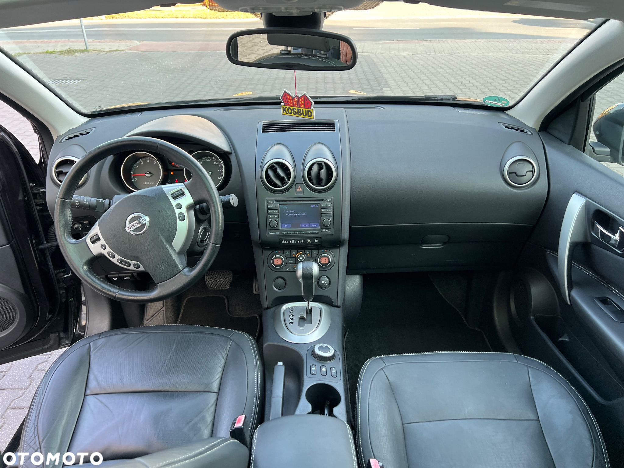 Nissan Qashqai 2.0 4x4 Tekna CVT - 10