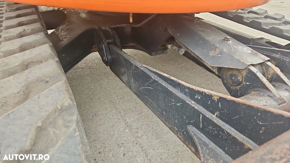 Hitachi Zaxis 85 USB - 4