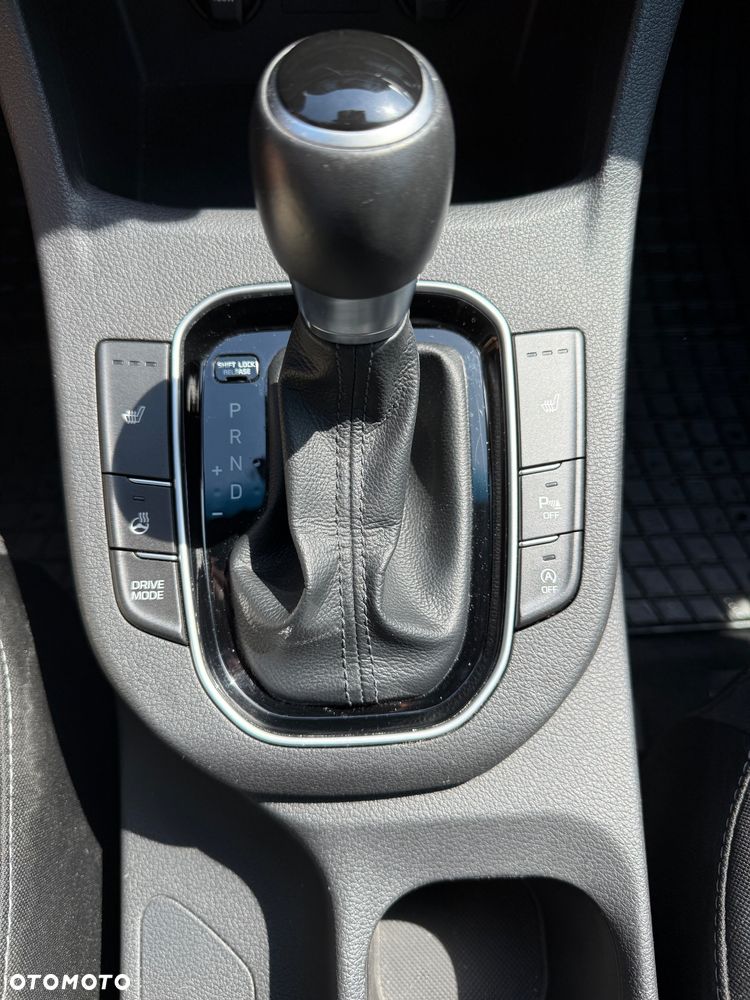 Hyundai i30 1.4 T-GDI Comfort DCT - 12