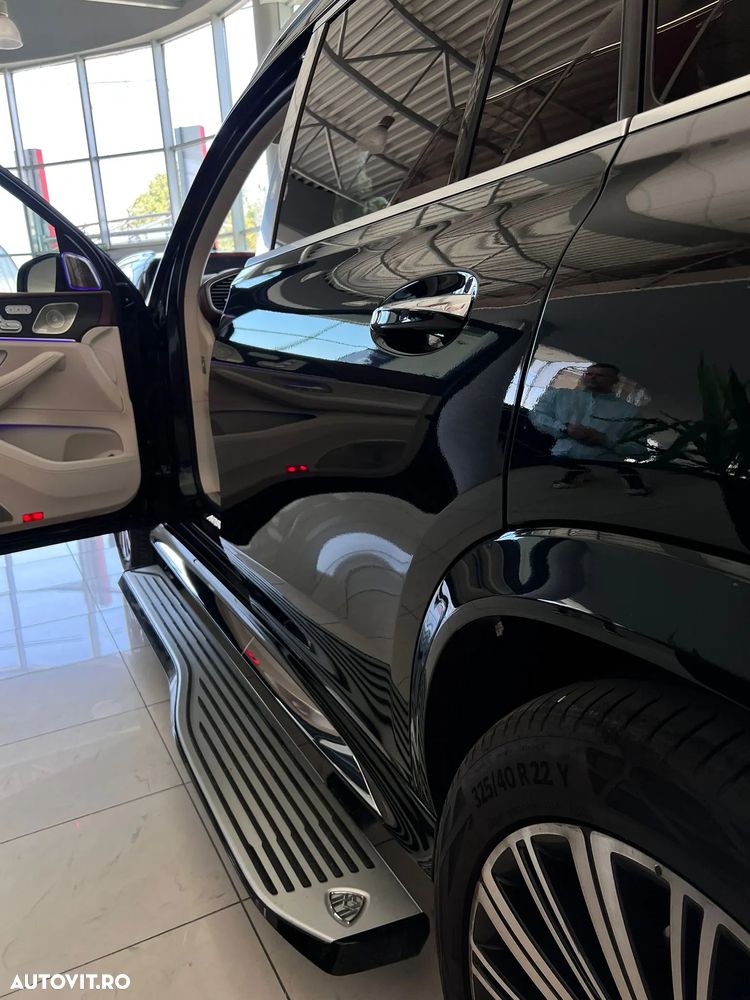 Mercedes-Benz GLS Maybach 600 4Matic 9G-TRONIC - 25