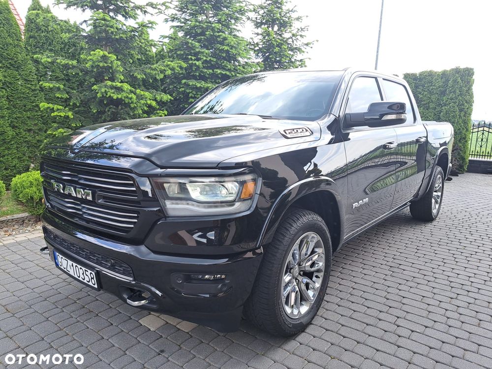 RAM 1500 5.7 Crew Cab Laramie - 1