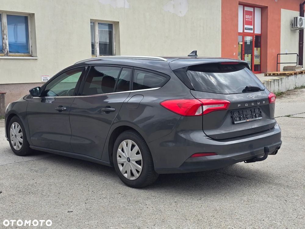 Ford Focus 1.5 EcoBlue STart-Stopp-System TITANIUM - 3