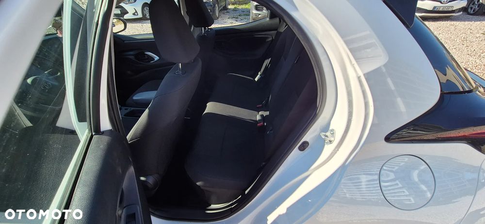 Toyota Yaris 1.5 Comfort CVT - 10