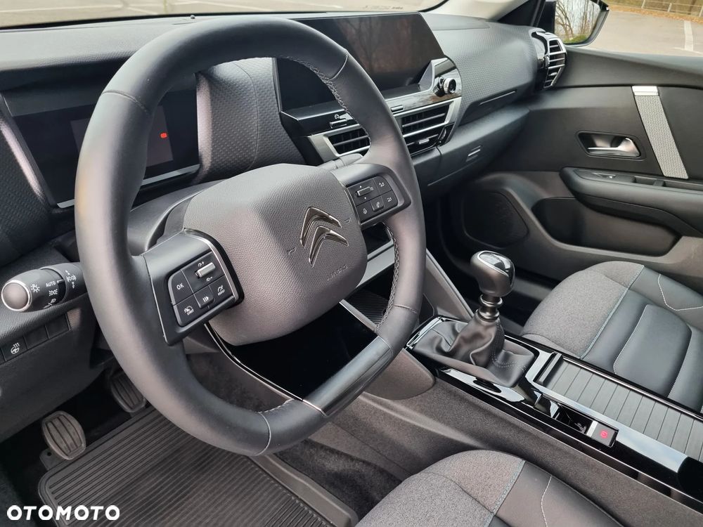 Citroën C4 1.2 PureTech Shine S&S - 19
