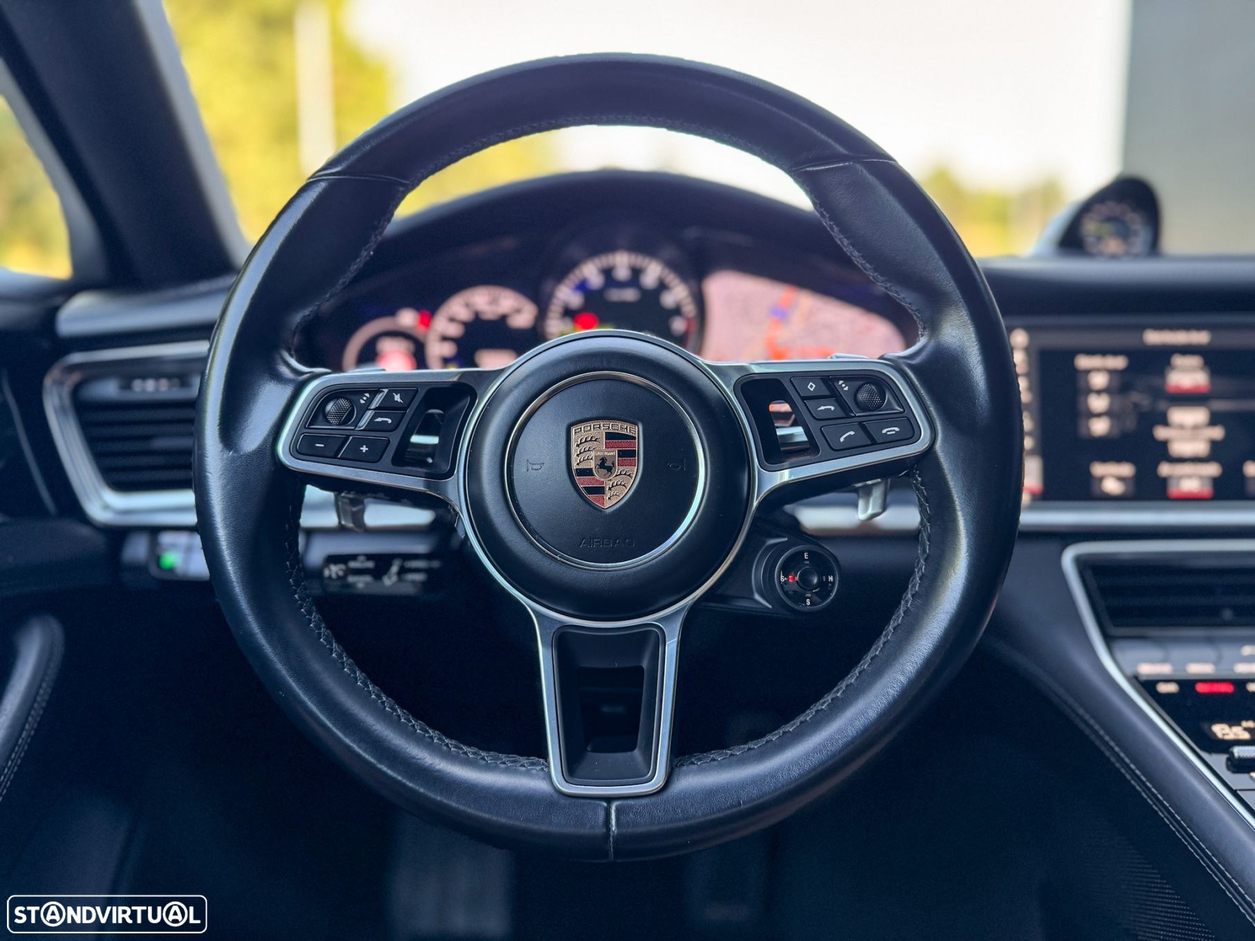 Porsche Panamera Sport Turismo 4 E-Hybrid - 44
