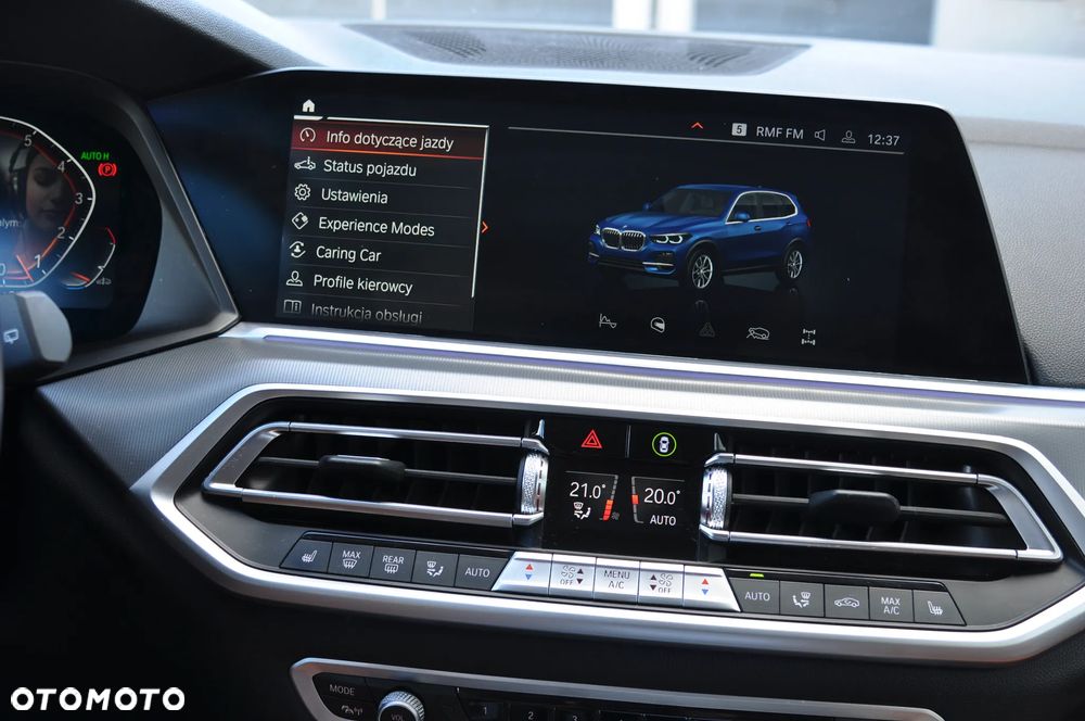 BMW X5 xDrive40i - 29