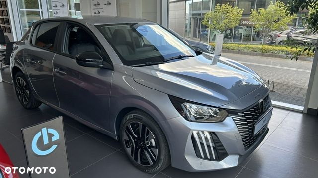 Peugeot 208 - 18