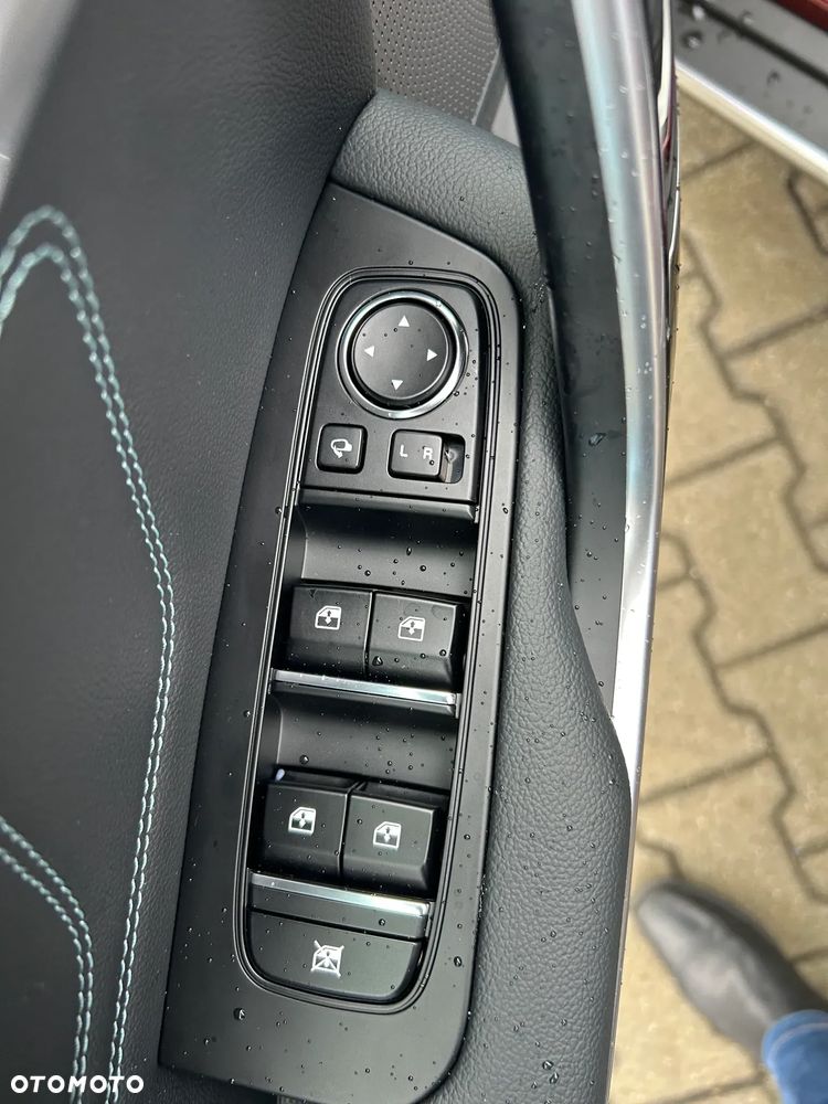 Kia XCeed - 12