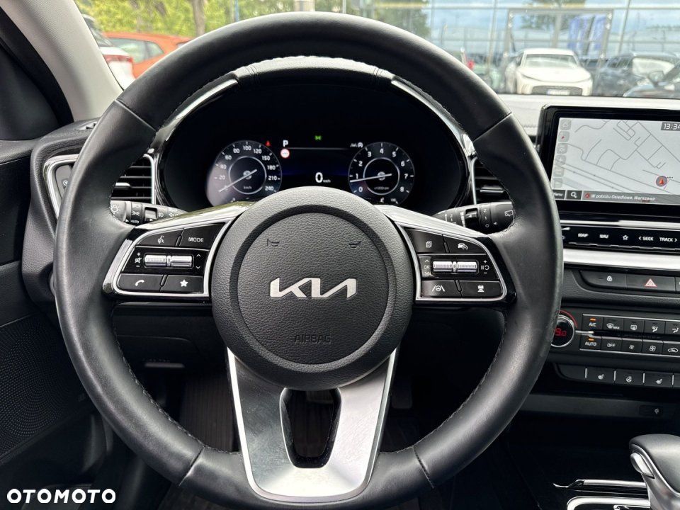 Kia XCeed - 19