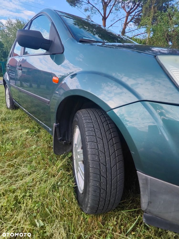 Ford Fiesta 1.4 Trend - 11
