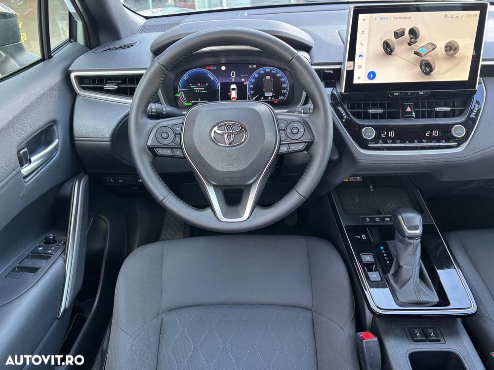 Toyota Corolla Cross - 10