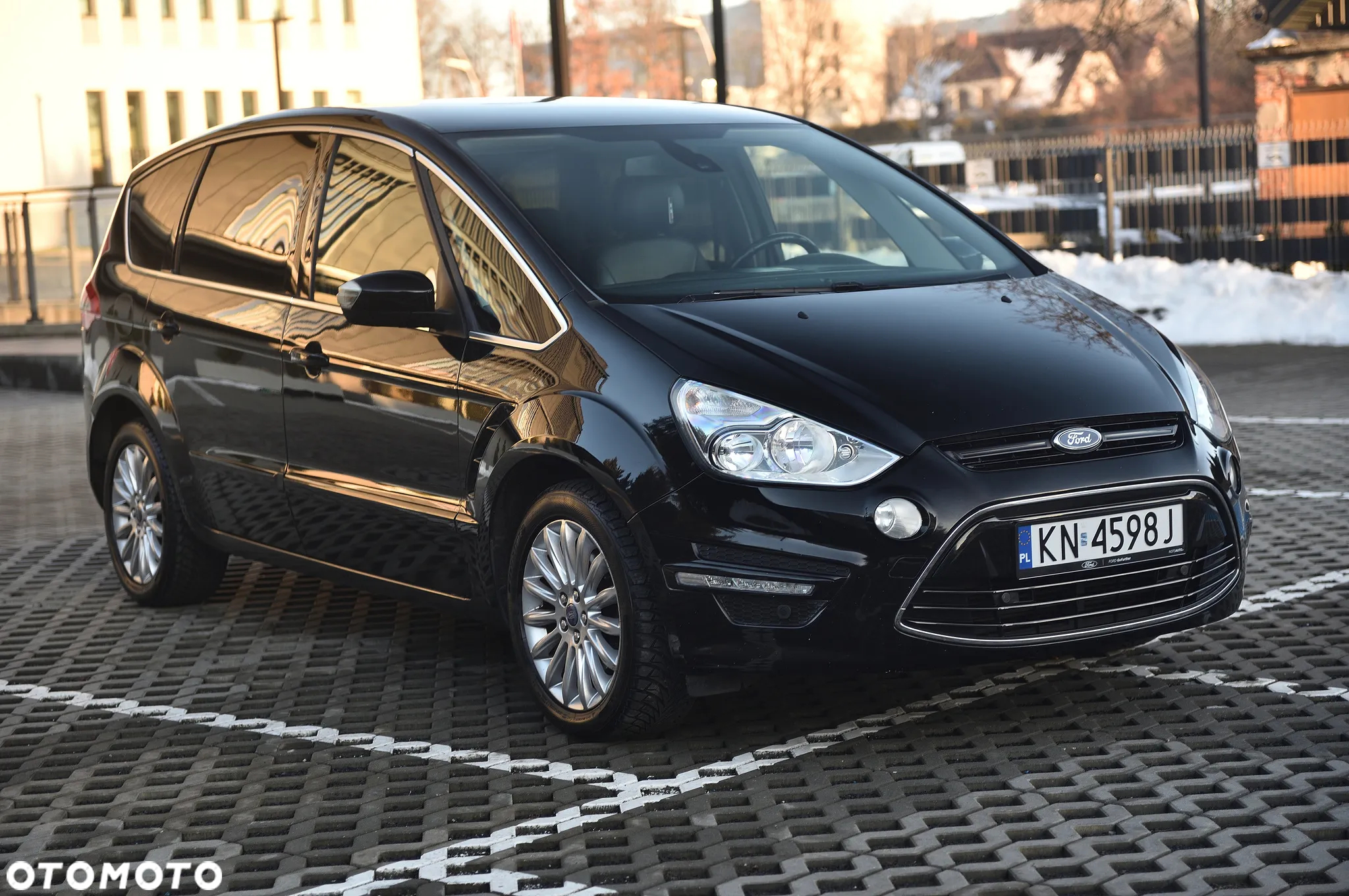 Ford S-Max 2.0 TDCi Titanium - 3