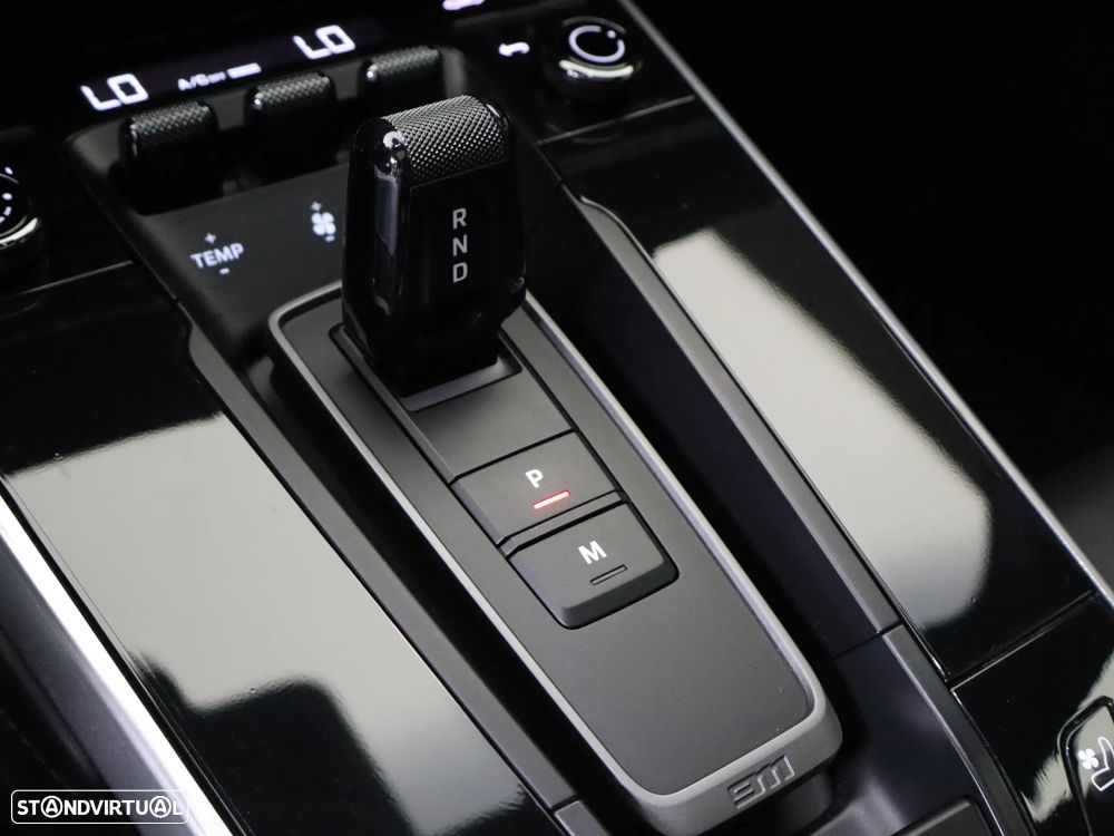Porsche 911 (992) Turbo S PDK - 36