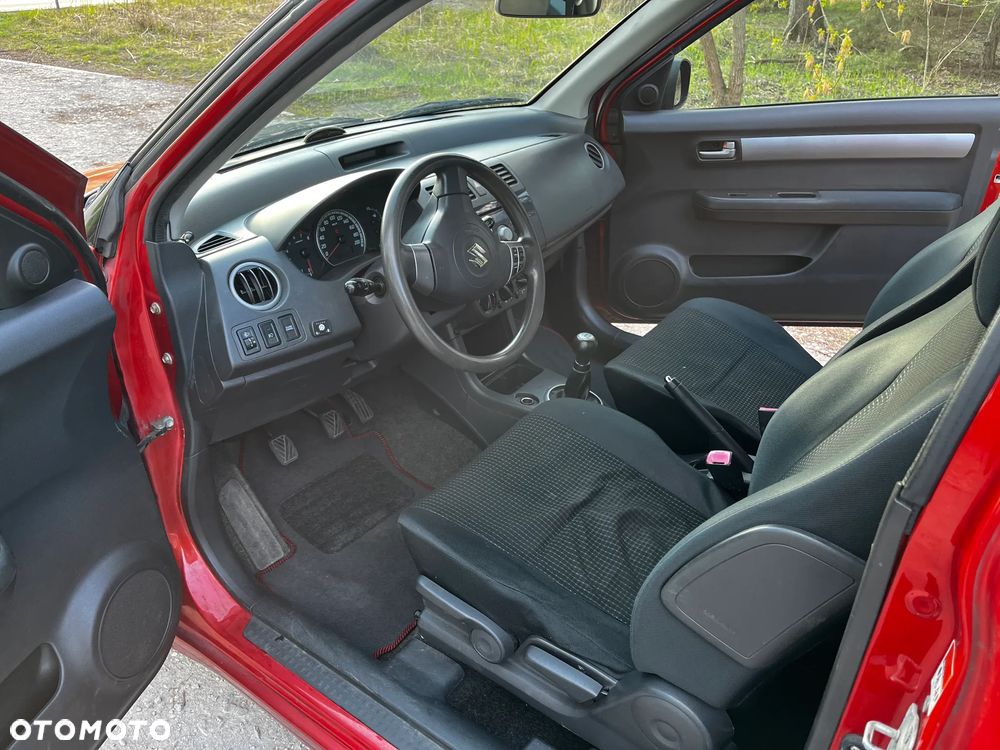 Suzuki Swift - 5