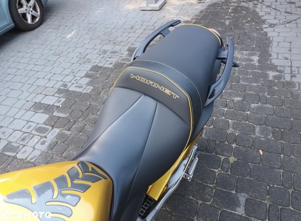 Honda Hornet - 6