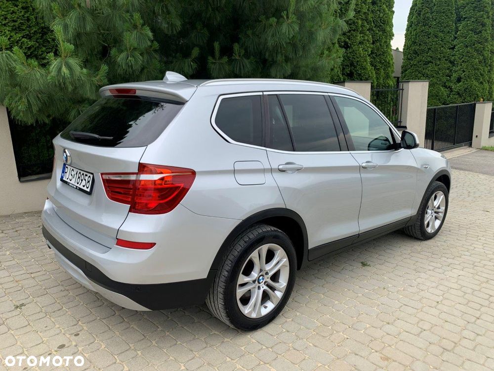 BMW X3 20i xDrive - 24