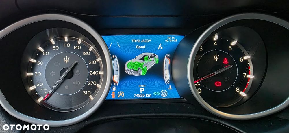 Maserati Ghibli S GranSport - 17