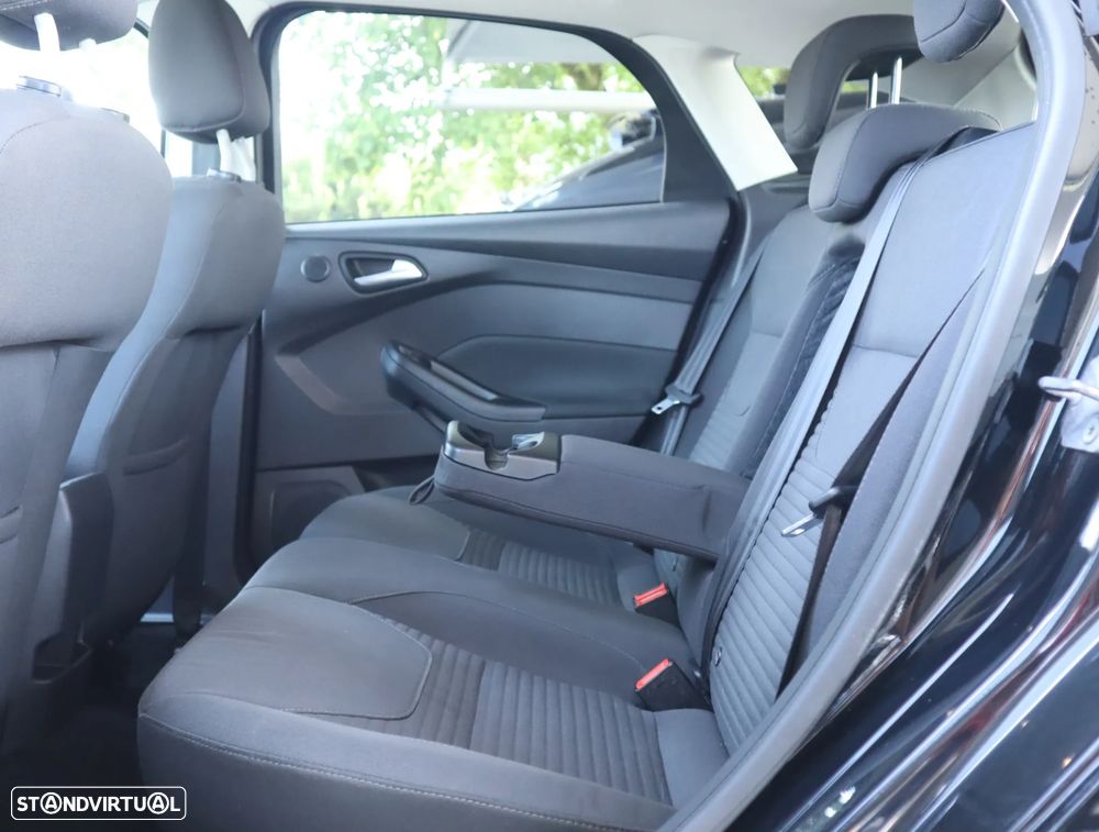 Ford Focus 1.5 TDCi Titanium - 23