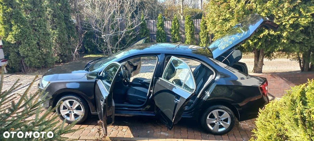 Skoda RAPID 1.0 TSI Ambition - 33