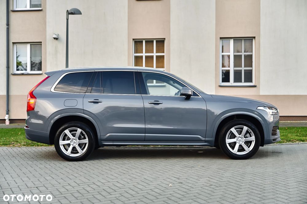 Volvo XC 90 - 18
