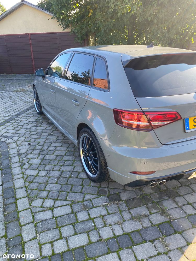 Audi A3 Sportback - 14