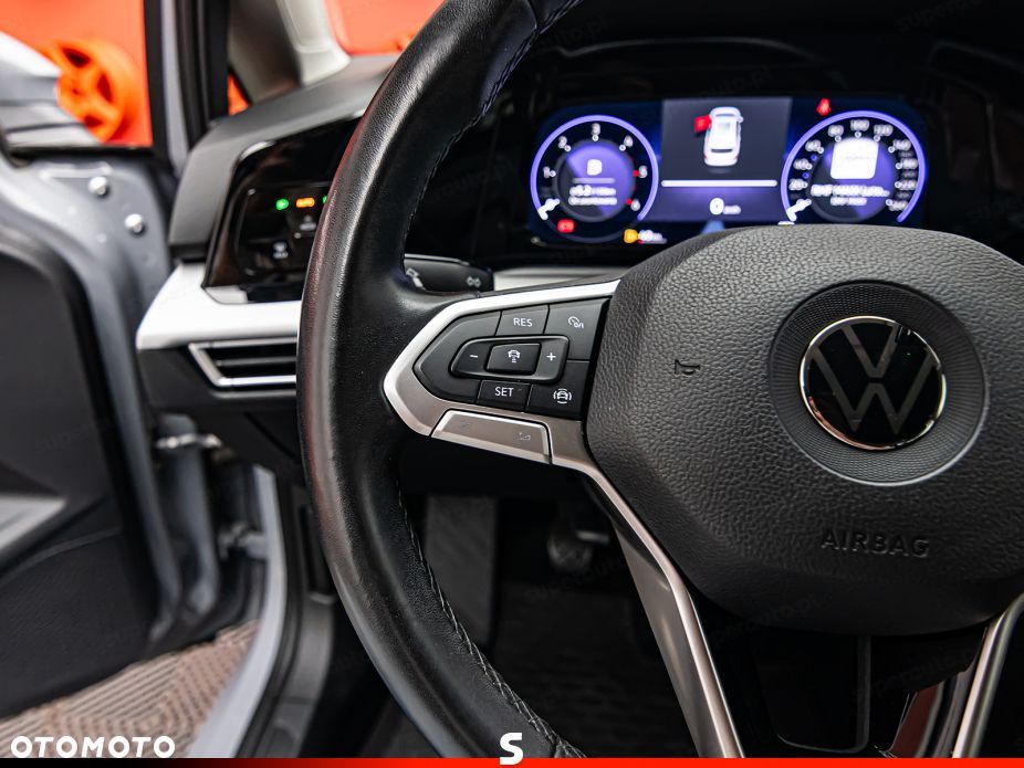 Volkswagen Golf - 13