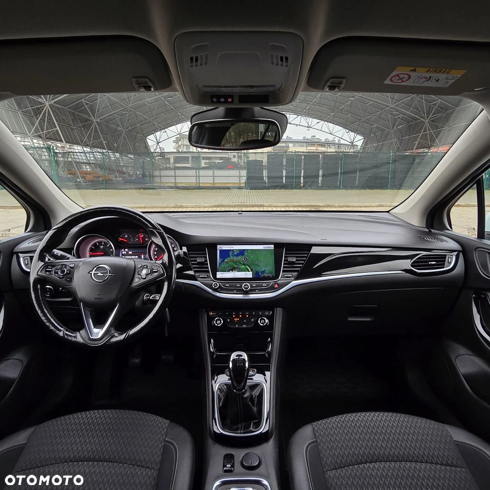 Opel Astra 1.4 Turbo - 40