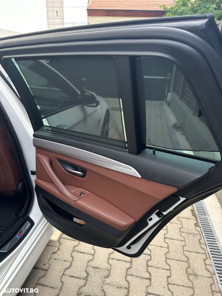 BMW Seria 5 530d xDrive - 22