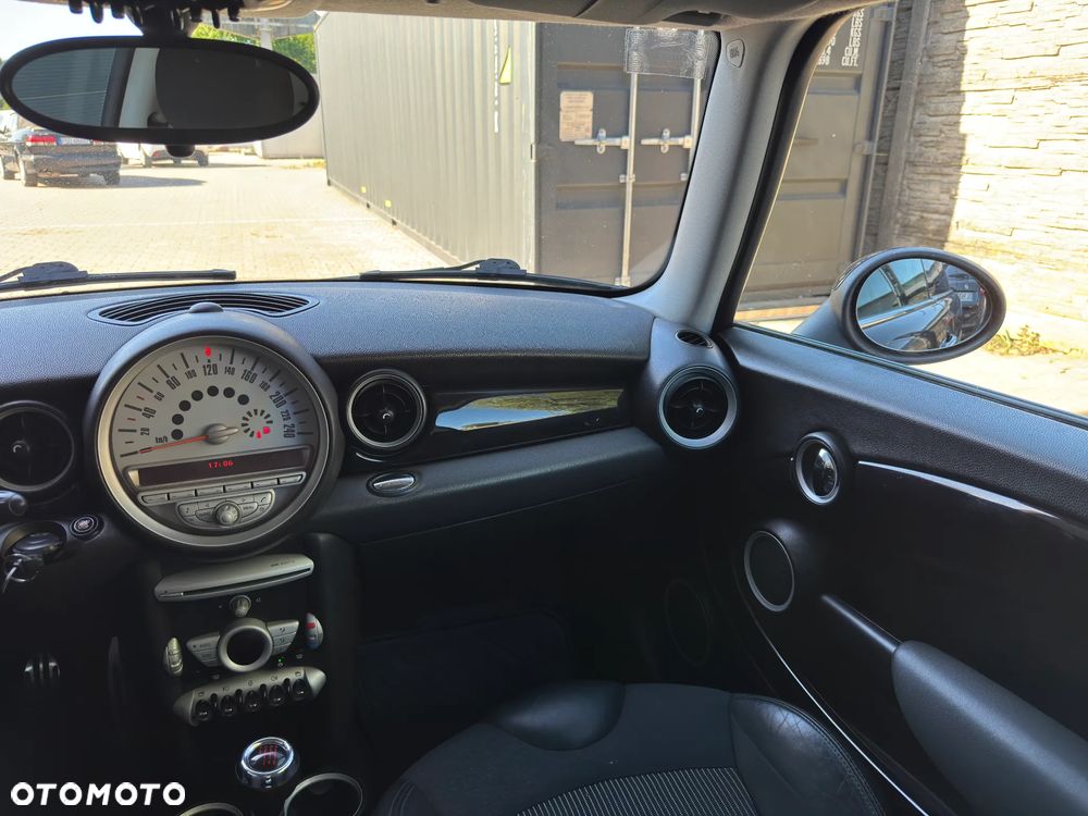 MINI Cooper S - 23
