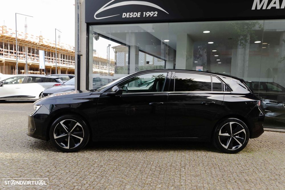 Opel Astra 1.5 D Elegance Aut. - 3