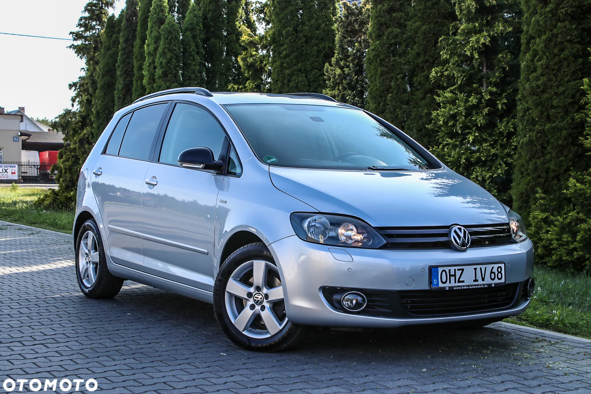 Volkswagen Golf Plus 2.0 TDI DPF MATCH - 12